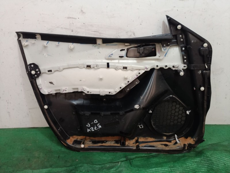 Recambio de guarnecido puerta delantera derecha para mazda 3 (bm, bn) 2.0 referencia OEM IAM   