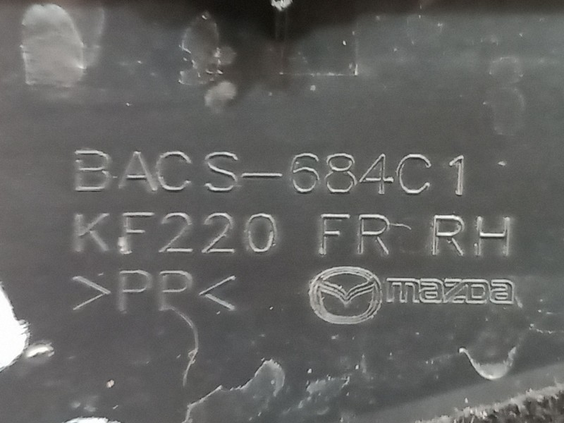 Recambio de guarnecido puerta delantera derecha para mazda 3 (bm, bn) 2.0 referencia OEM IAM   