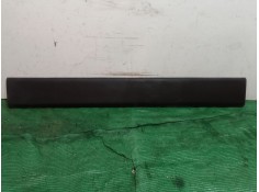 Recambio de moldura para renault master iii furgoneta (fv) 2.3 dci 130 fwd (fv0m, fv0y) referencia OEM IAM 828210160R 828210160R