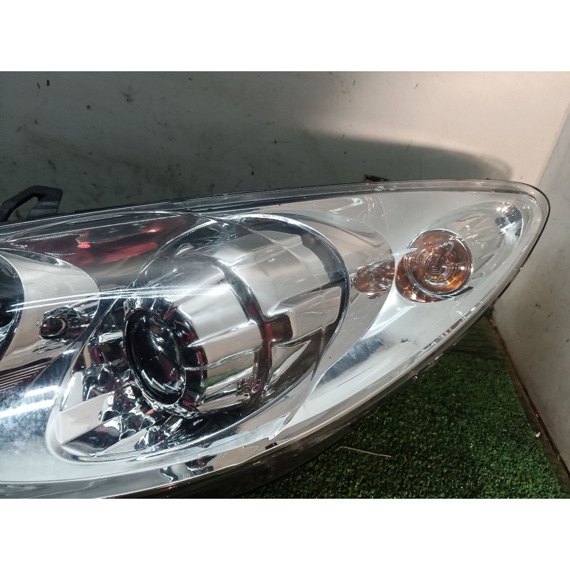 Recambio de faro izquierdo para peugeot 307 sw (3h) 1.6 hdi 110 referencia OEM IAM   