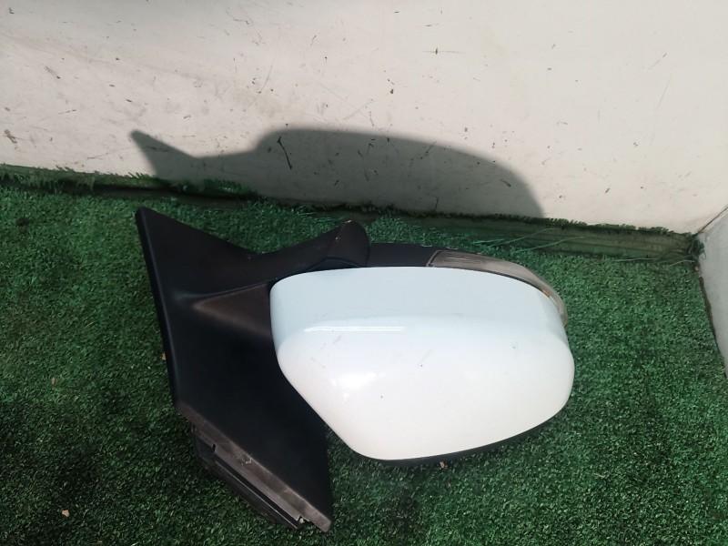 Recambio de retrovisor derecho para ford focus iii 1.0 ecoboost referencia OEM IAM   