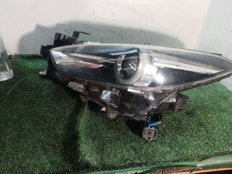 Recambio de faro izquierdo para mazda 3 (bm, bn) 2.0 referencia OEM IAM   