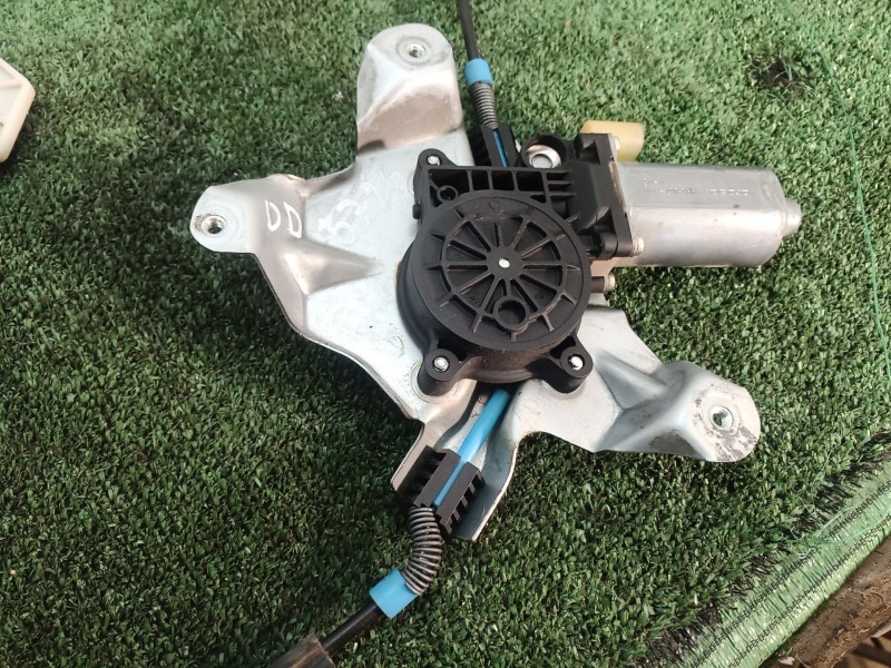 Recambio de elevalunas delantero derecho para ford tourneo connect 1.8 tdci /tddi /di referencia OEM IAM   