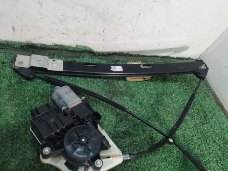 Recambio de elevalunas delantero izquierdo para volkswagen polo vi (aw1, bz1, ae1) 1.0 tsi referencia OEM IAM   