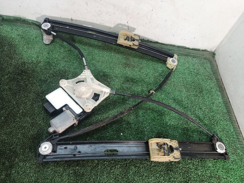 Recambio de elevalunas delantero izquierdo para volkswagen polo vi (aw1, bz1, ae1) 1.0 tsi referencia OEM IAM   
