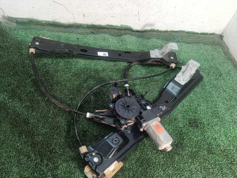 Recambio de elevalunas delantero derecho para ford focus iii 1.6 tdci referencia OEM IAM   