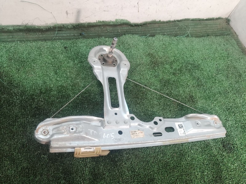 Recambio de elevalunas trasero derecho para ford focus iii 1.6 tdci referencia OEM IAM   