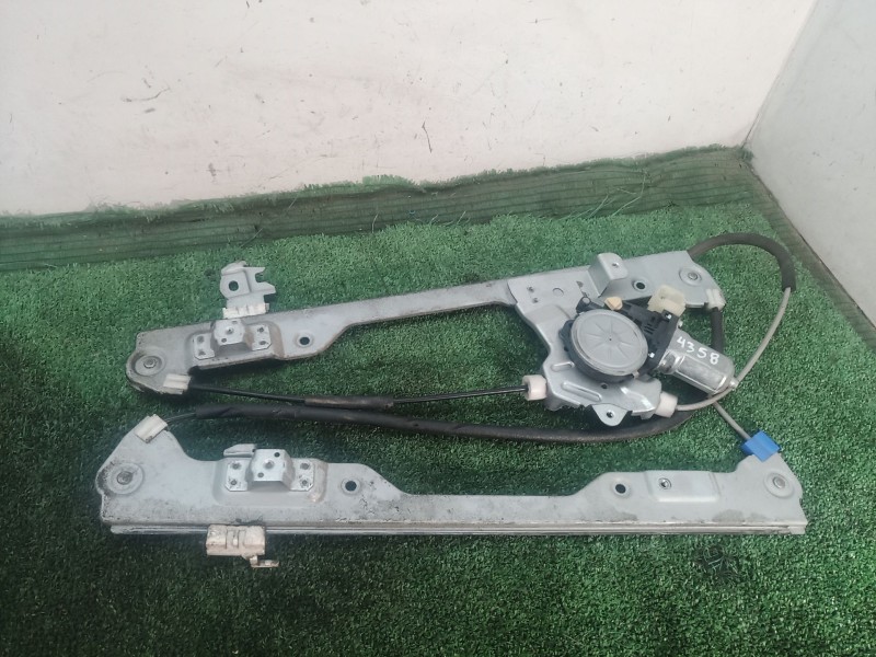 Recambio de elevalunas delantero derecho para nissan cabstar tlo referencia OEM IAM   