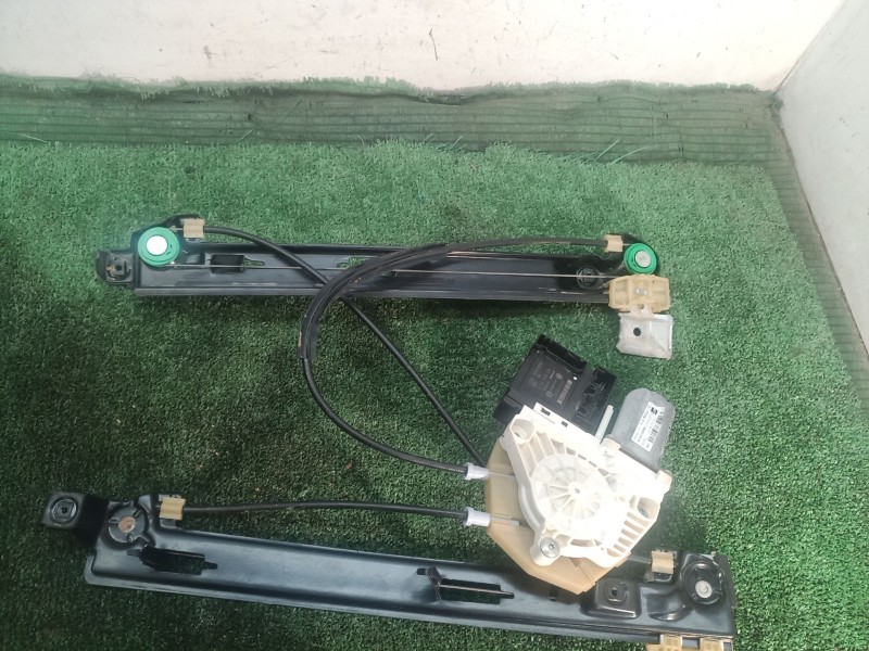 Recambio de elevalunas delantero izquierdo para seat leon (1p1) 2.0 tdi 16v referencia OEM IAM   