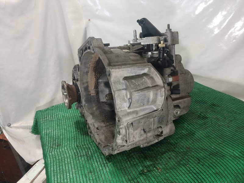 Recambio de caja cambios para audi q3 (8ub, 8ug) 2.0 tdi referencia OEM IAM   