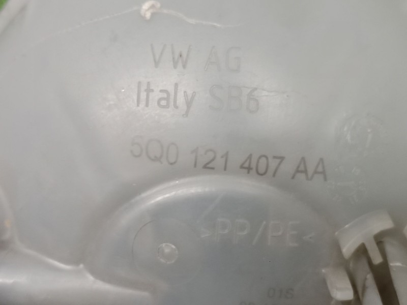 Recambio de deposito expansion para volkswagen tiguan (ad1, ax1) 1.5 tsi referencia OEM IAM 5Q0121407AA 5Q0121407AA 5Q0121407AA