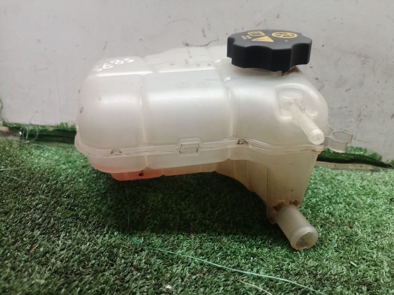 Recambio de deposito expansion para opel astra j (p10) 1.7 cdti (68) referencia OEM IAM 13256823 13256823 13360063