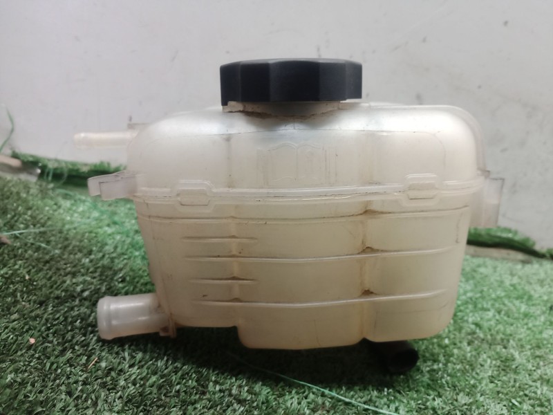 Recambio de deposito expansion para opel astra j (p10) 1.7 cdti (68) referencia OEM IAM 13256823 13256823 13360063