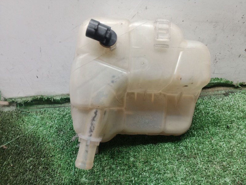 Recambio de deposito expansion para opel astra j (p10) 1.7 cdti (68) referencia OEM IAM 13256823 13256823 13360063