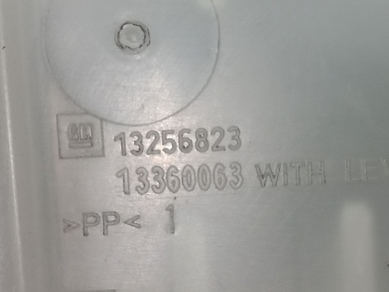 Recambio de deposito expansion para opel astra j (p10) 1.7 cdti (68) referencia OEM IAM 13256823 13256823 13360063
