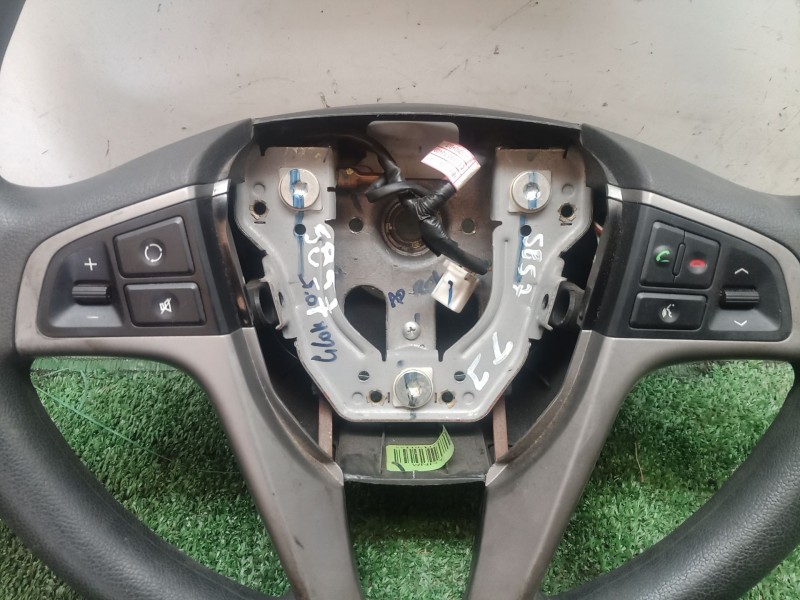 Recambio de volante para hyundai i20 i (pb, pbt) 1.2 referencia OEM IAM   