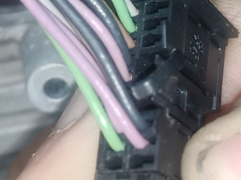 Recambio de volante para ford fiesta vii (hj, hf) 1.0 ecoboost referencia OEM IAM   