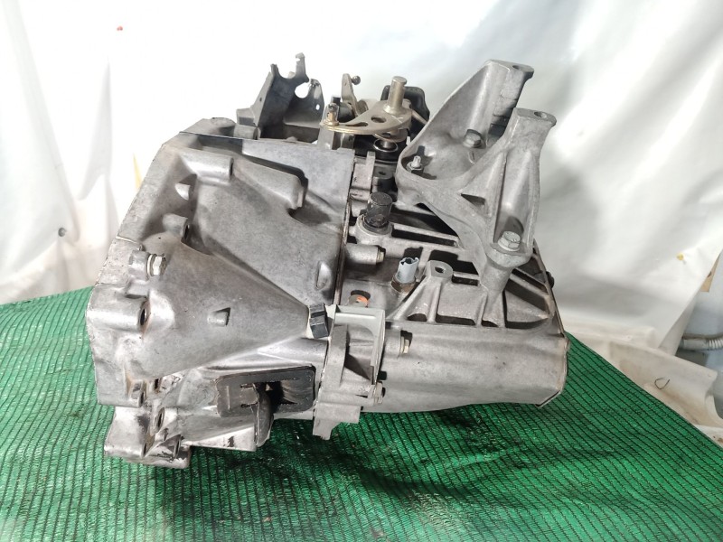 Recambio de caja cambios para peugeot 407 st confort pack referencia OEM IAM   