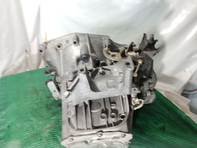Recambio de caja cambios para peugeot 407 st confort pack referencia OEM IAM   