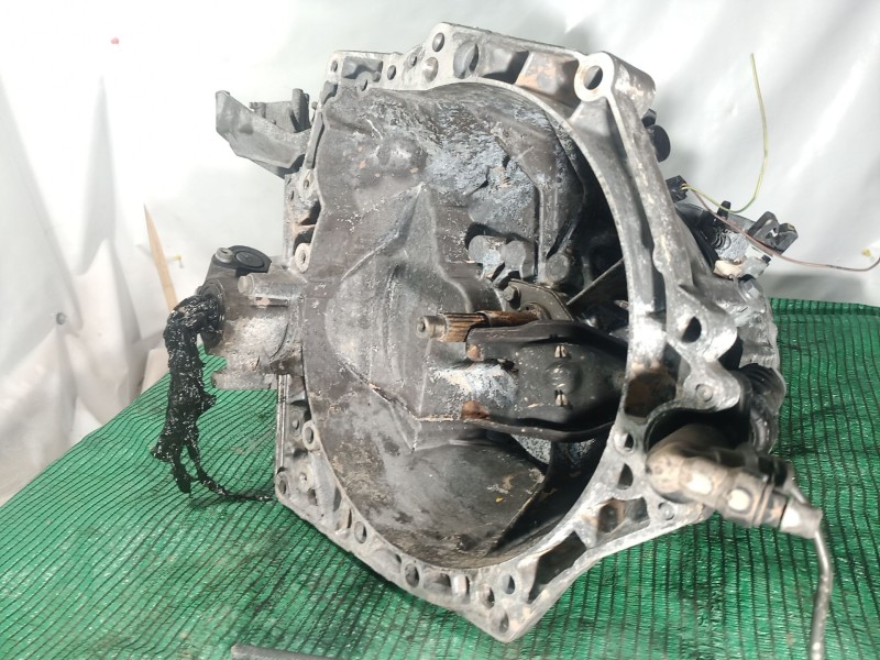 Recambio de caja cambios para peugeot 407 sport referencia OEM IAM   