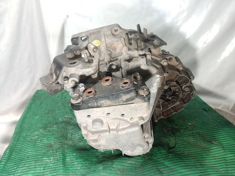 Recambio de caja cambios para ssangyong tivoli 1.6 referencia OEM IAM   