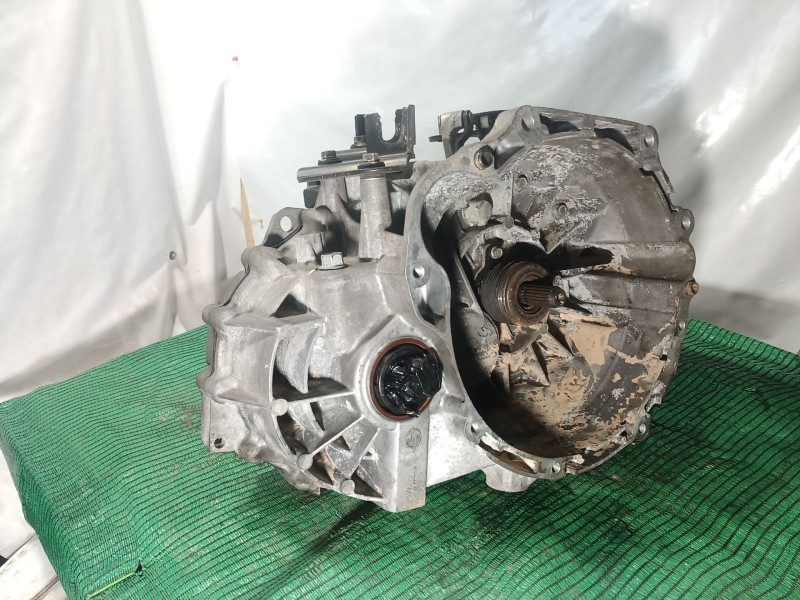 Recambio de caja cambios para ssangyong tivoli 1.6 referencia OEM IAM   