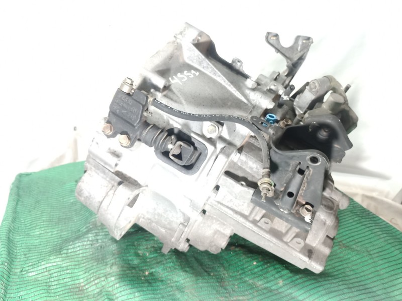 Recambio de caja cambios para nissan primera berlina (p12) acenta referencia OEM IAM   