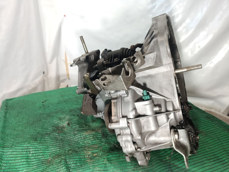 Recambio de caja cambios para fiat punto (188_) 1.3 jtd 16v referencia OEM IAM   