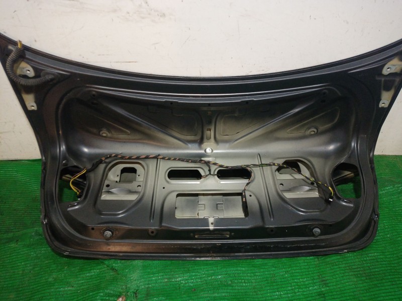 Recambio de tapa maletero para bmw 3 (e90) 318 i referencia OEM IAM   