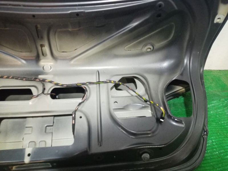 Recambio de tapa maletero para bmw 3 (e90) 318 i referencia OEM IAM   