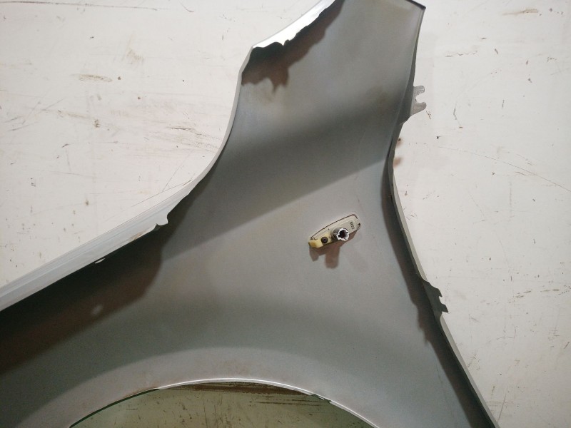 Recambio de aleta delantera derecha para kia cee´d hatchback (ed) 1.6 crdi 90 referencia OEM IAM   