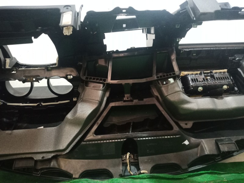 Recambio de salpicadero para volkswagen tiguan (ad1, ax1) 1.5 tsi referencia OEM IAM 5NB857003 5NB857003 5NB858296