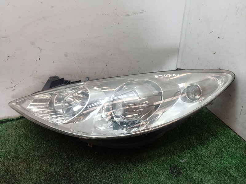 Recambio de faro izquierdo para peugeot 307 (3a/c) 1.6 hdi referencia OEM IAM   