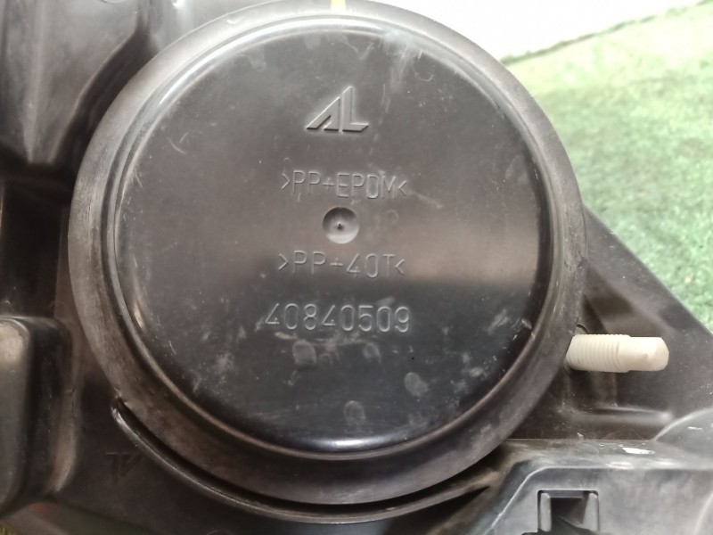 Recambio de faro izquierdo para peugeot 307 (3a/c) 1.6 hdi referencia OEM IAM 40840509 40840509 43170711SX