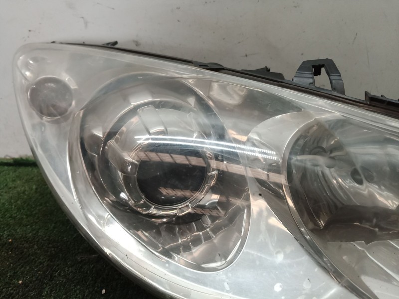 Recambio de faro derecho para peugeot 307 (3a/c) 1.6 hdi referencia OEM IAM   
