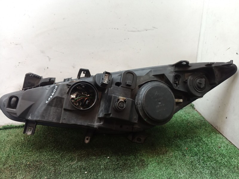 Recambio de faro derecho para peugeot 307 (3a/c) 1.6 hdi referencia OEM IAM   