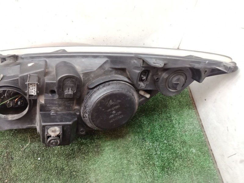 Recambio de faro derecho para peugeot 307 (3a/c) 1.6 hdi referencia OEM IAM   