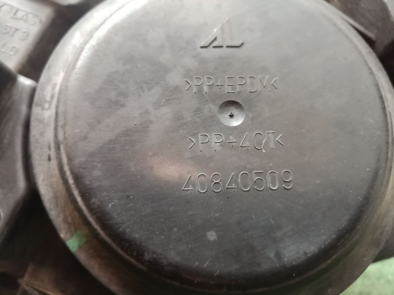 Recambio de faro derecho para peugeot 307 (3a/c) 1.6 hdi referencia OEM IAM   