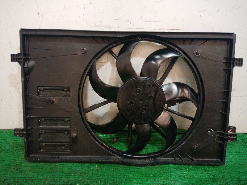 Recambio de electroventilador para volkswagen tiguan (ad1, ax1) 1.5 tsi referencia OEM IAM   