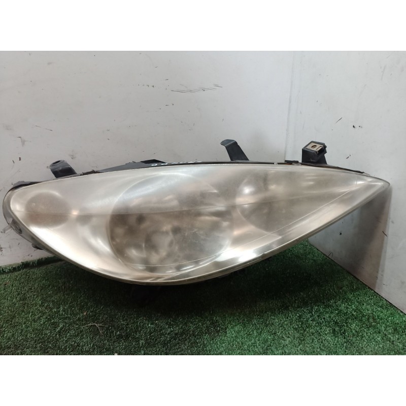 Recambio de faro derecho para peugeot 307 (3a/c) 2.0 hdi 90 referencia OEM IAM   