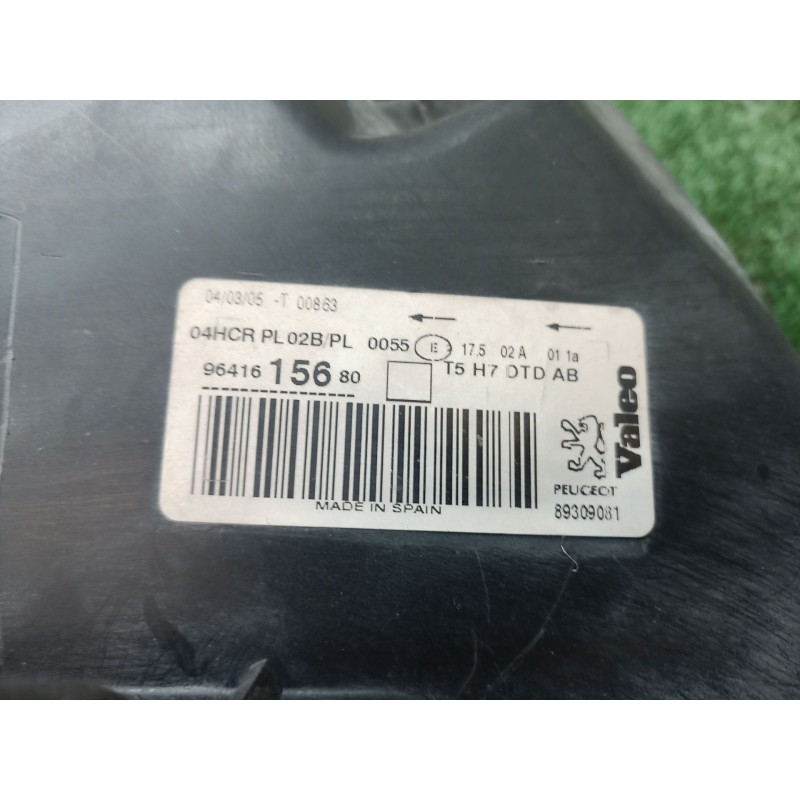 Recambio de faro derecho para peugeot 307 (3a/c) 2.0 hdi 90 referencia OEM IAM   