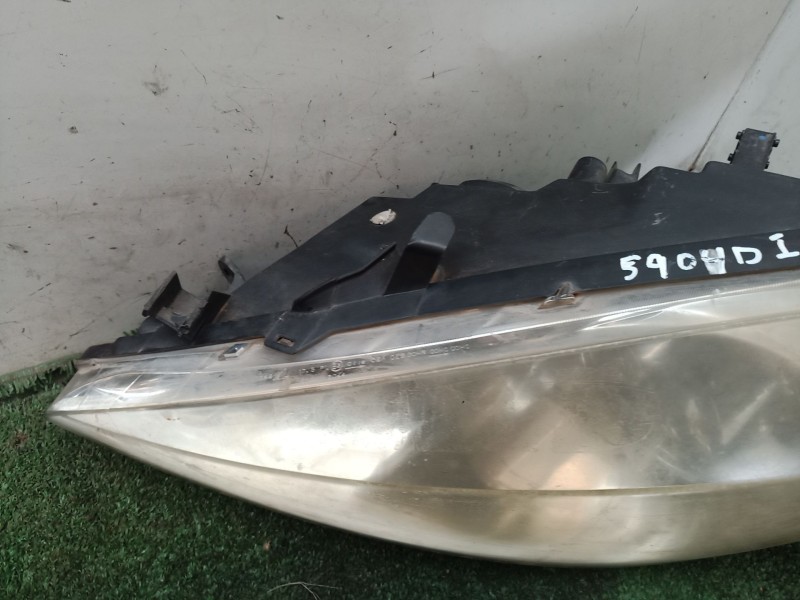 Recambio de faro izquierdo para peugeot 307 (3a/c) 2.0 hdi 90 referencia OEM IAM   