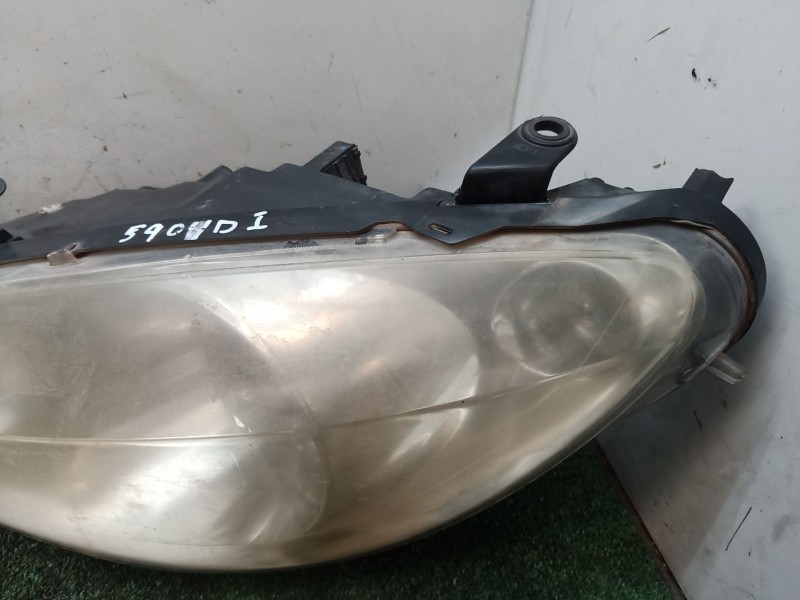 Recambio de faro izquierdo para peugeot 307 (3a/c) 2.0 hdi 90 referencia OEM IAM   