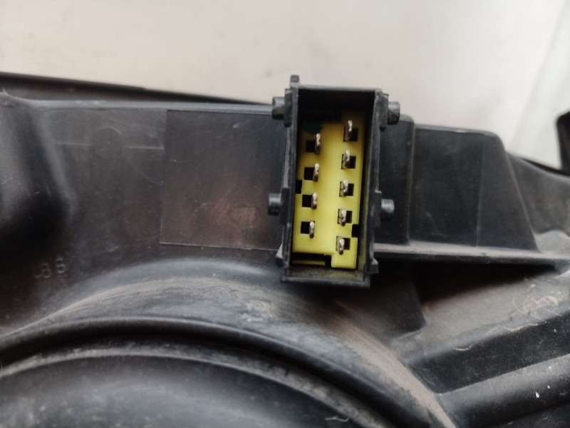 Recambio de faro izquierdo para peugeot 307 (3a/c) 2.0 hdi 90 referencia OEM IAM   