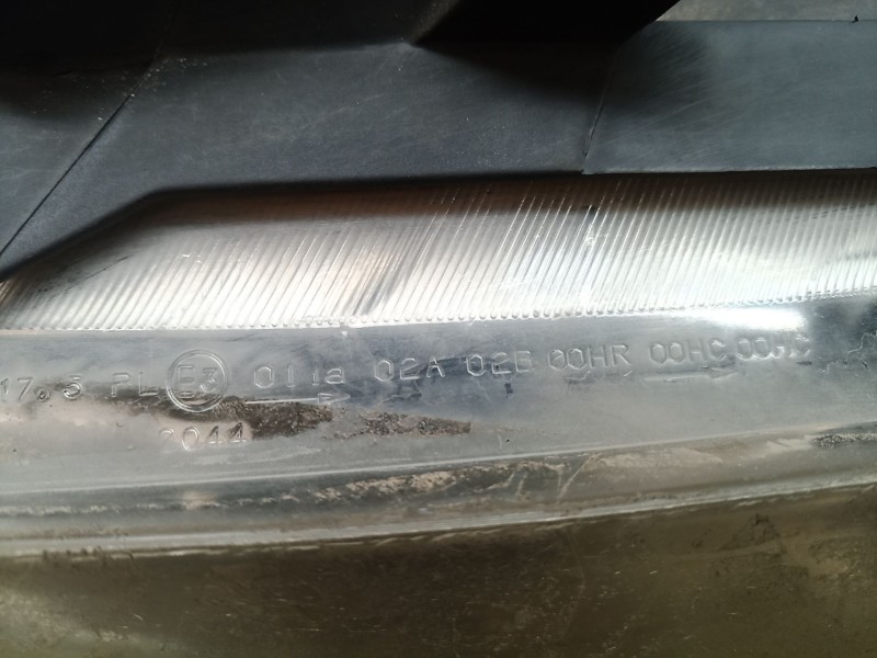 Recambio de faro izquierdo para peugeot 307 (3a/c) 2.0 hdi 90 referencia OEM IAM   