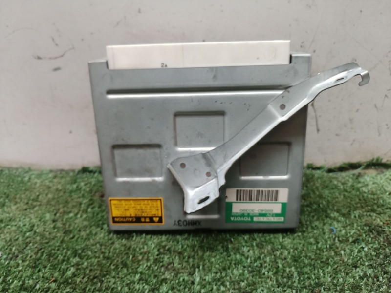 Recambio de centralita abs para lexus gs (_s16_) 300 (jzs160_) referencia OEM IAM 8954030390 8954030390 8954030390