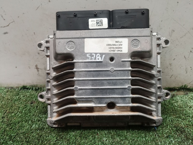 Recambio de centralita motor uce para hyundai ioniq (ae) 1.6 gdi hybrid referencia OEM IAM 954412BAD1 954412BAD1 954412BAD1