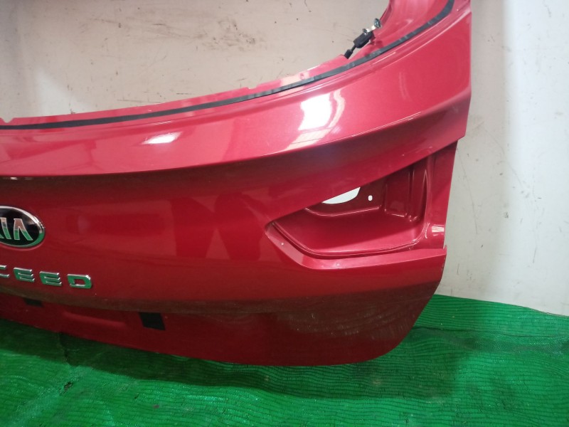 Recambio de porton trasero para kia xceed (cd) 1.0 t-gdi referencia OEM IAM   