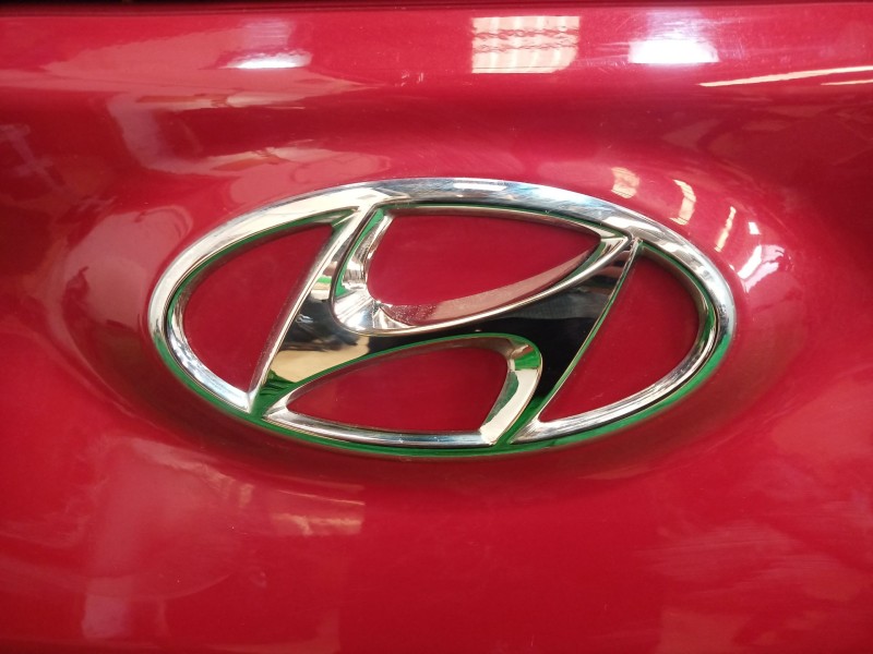 Recambio de porton trasero para hyundai kona (os, ose, osi) 1.0 t-gdi referencia OEM IAM   