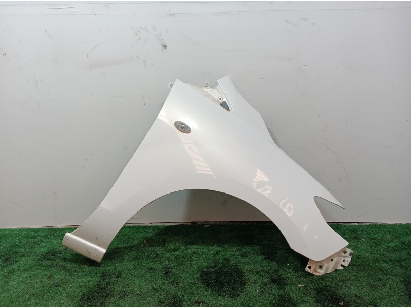 Recambio de aleta delantera derecha para mazda 5 berl. (cr) 2.0 active+ referencia OEM IAM   